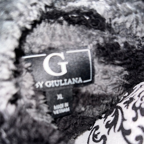 G by Giuliana Cozy Camo Hooded Jacket - Picture 2 of 7